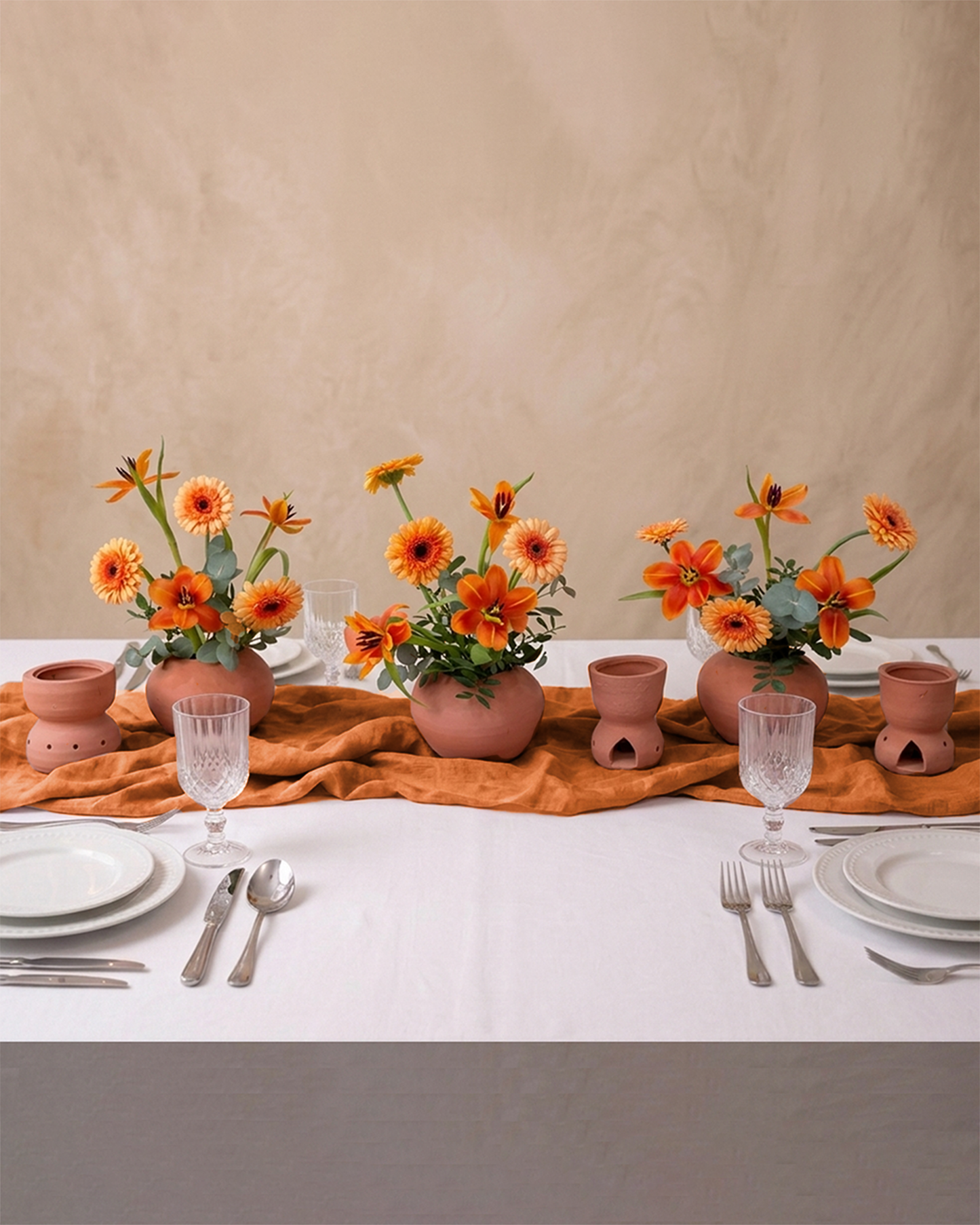 Golden Hour Dining Décor Set (All in one )
